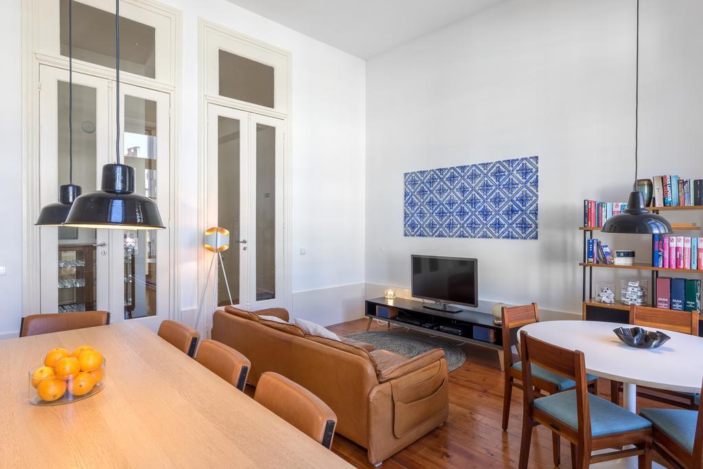 Gasthaus The White Box House Porto Exterior foto