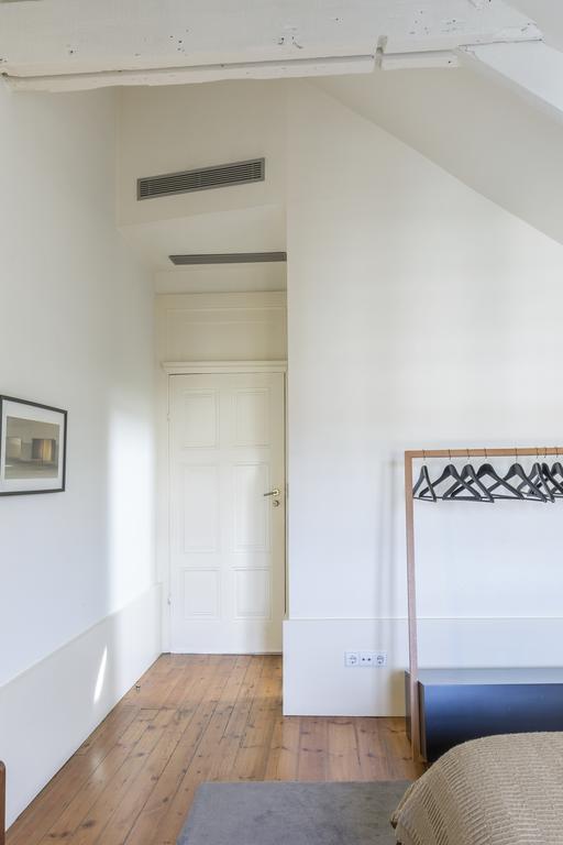 Gasthaus The White Box House Porto Exterior foto